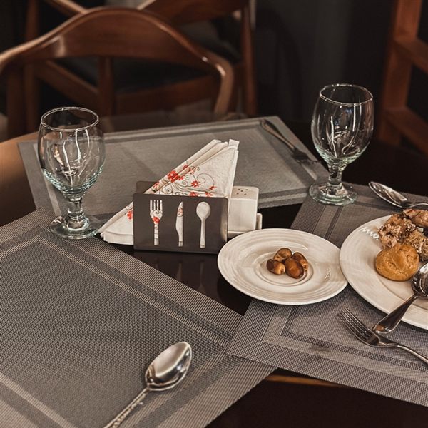 Table Placemat - Item 12